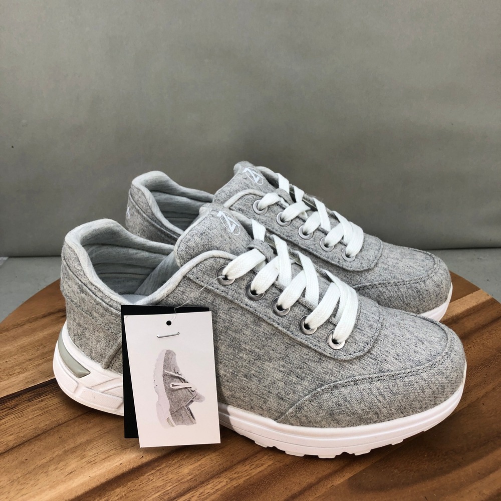 ZEBA Earthly Gray Hands Free Sneakers Slip On Shoes Womens Size 10 Wide
